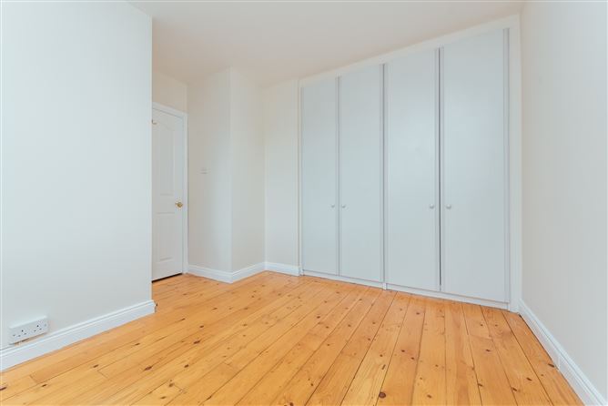 18 Shrewsbury Park, Ballsbridge, Dublin 4