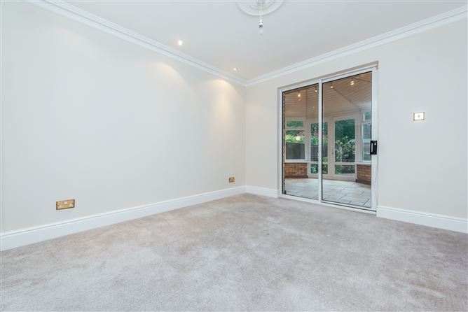 18 Shrewsbury Park, Ballsbridge, Dublin 4