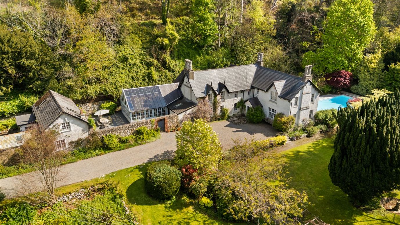 Glenbrook House and Mews, Enniskerry Village, Co. Wicklow