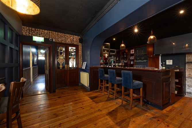 The Wishing Well, Main Street, Kingscourt, Co. Cavan