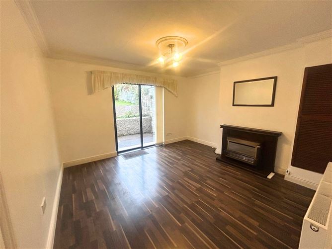33 Seminary Walk, Farranree, Cork