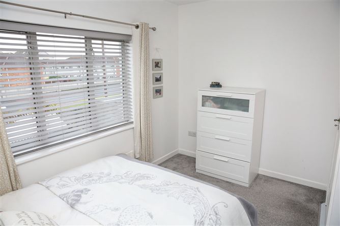 12 New Orchard Estate, Johnswell Road, Kilkenny