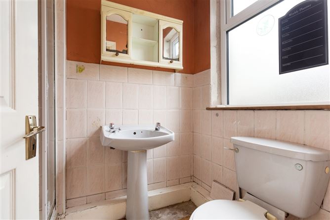 24 Rialto Cottages, Rialto, Dublin 8.