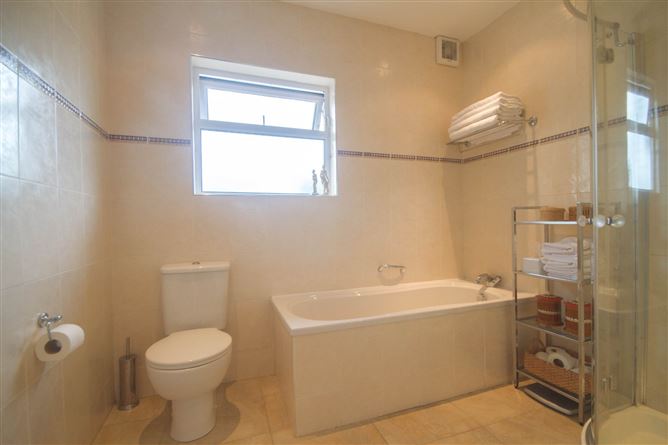 52 Castlepark Road, Sandycove, Co. Dublin