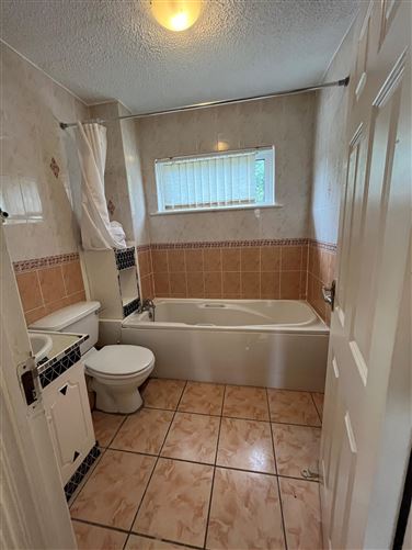 27 Briarwood Green, Mulhuddart, Dublin 15