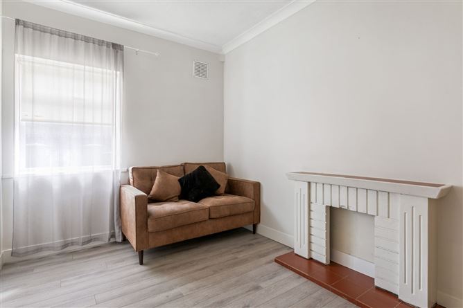 5 Apartments, 1-5 Emmet Court, Emmet Road, Dublin 8