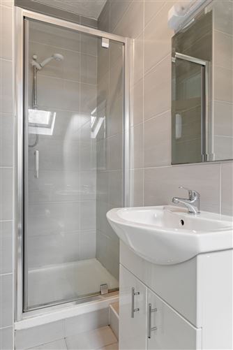 5 Apartments, 1-5 Emmet Court, Emmet Road, Dublin 8