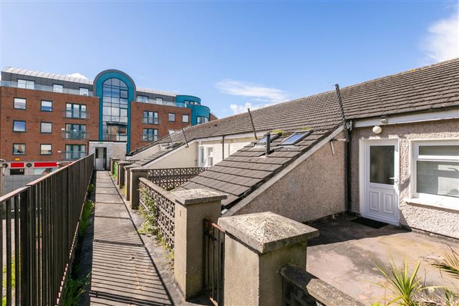 5 Apartments, 1-5 Emmet Court, Emmet Road, Dublin 8