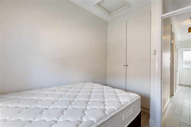 5 Apartments, 1-5 Emmet Court, Emmet Road, Dublin 8