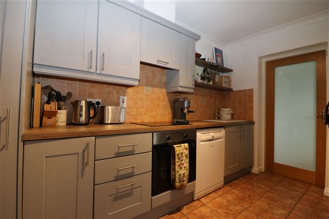 17 Caislean Oir, Athenry, Galway