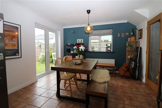 17 Caislean Oir, Athenry, Galway