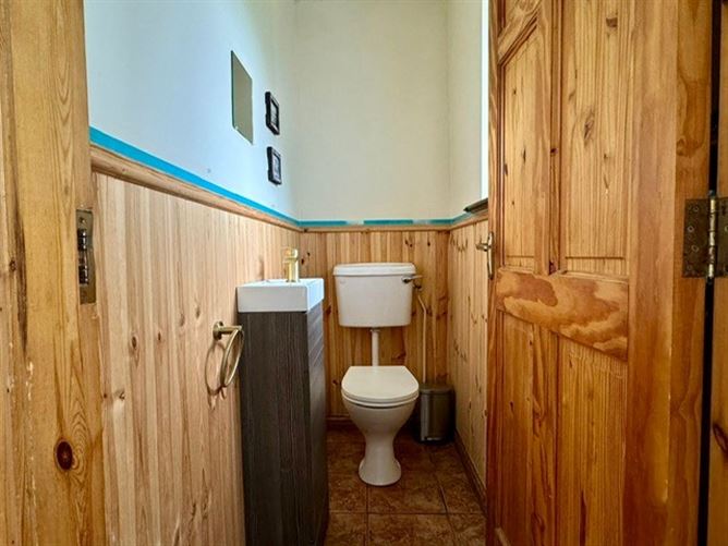 17 Caislean Oir, Athenry, Galway