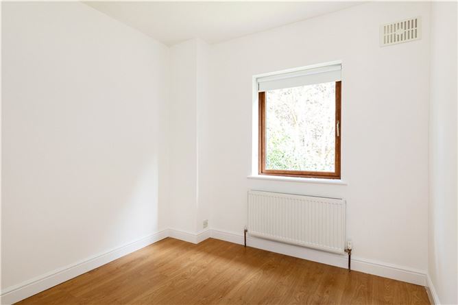 34 Southdene, Monkstown Valley, Monkstown, Co. Dublin