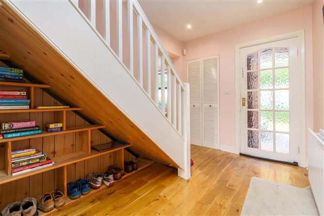 8 St Margaret's Road, Malahide, County Dublin