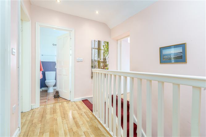 8 St Margaret's Road, Malahide, County Dublin