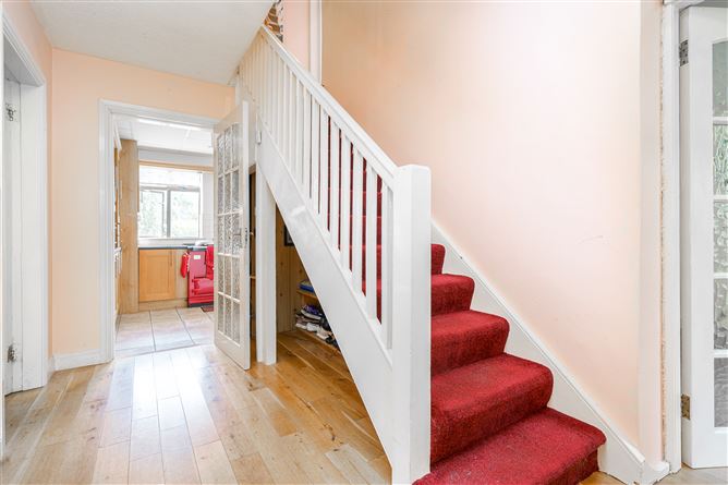 8 St Margaret's Road, Malahide, County Dublin