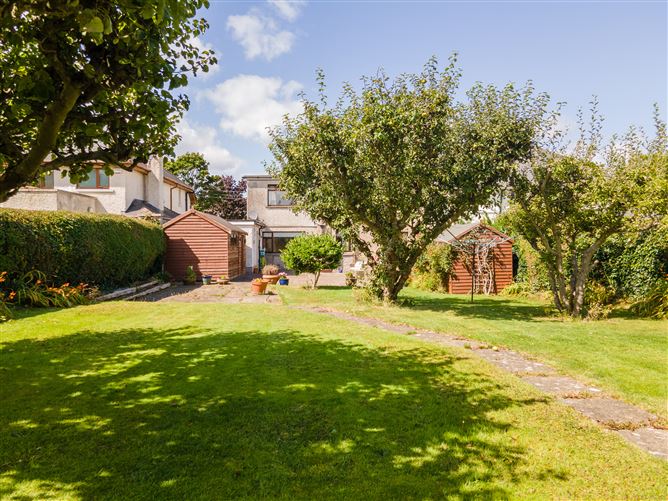 8 St Margaret's Road, Malahide, County Dublin