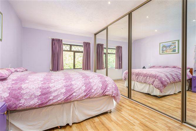 8 St Margaret's Road, Malahide, County Dublin
