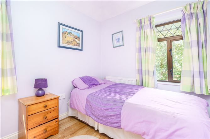 8 St Margaret's Road, Malahide, County Dublin