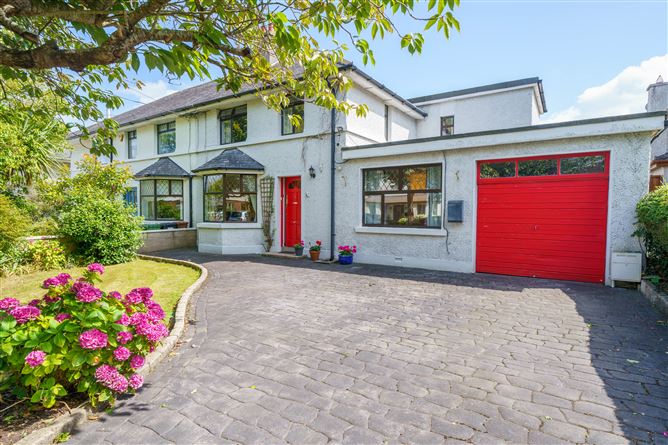 8 St Margaret's Road, Malahide, County Dublin