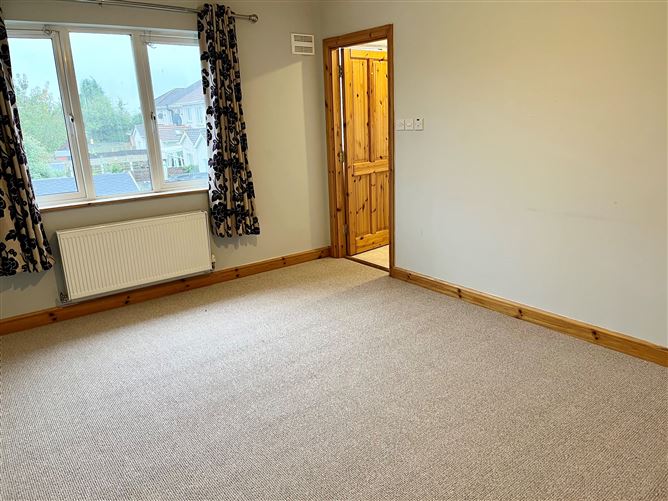 77 Highfield Manor, Crossneen, Carlow, Co. Carlow