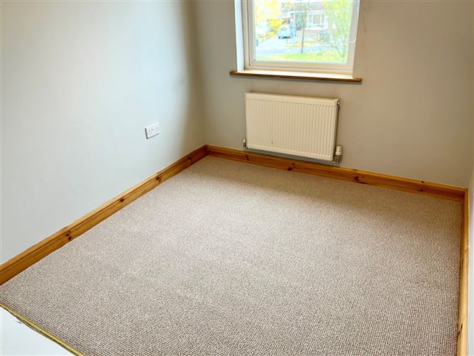 77 Highfield Manor, Crossneen, Carlow, Co. Carlow