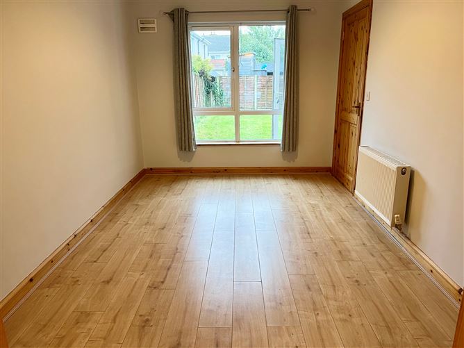 77 Highfield Manor, Crossneen, Carlow, Co. Carlow