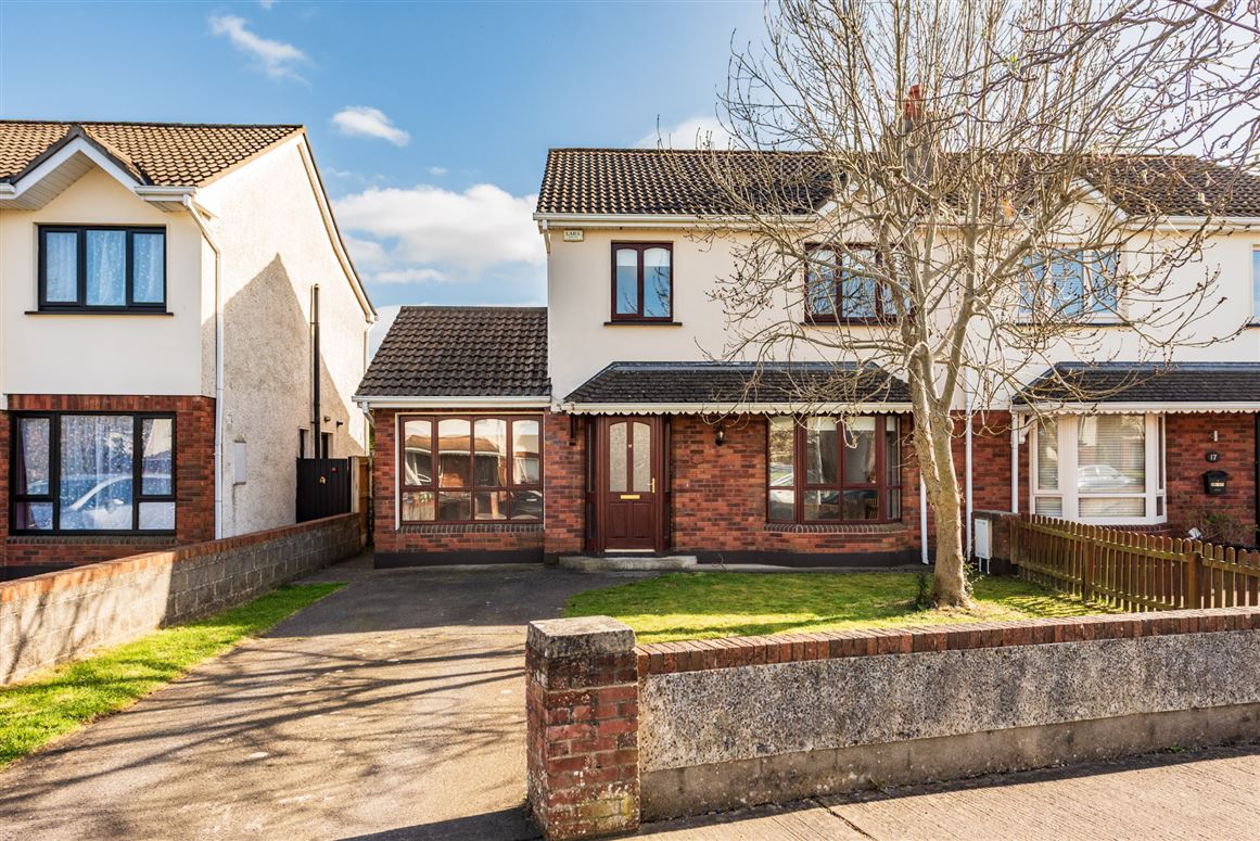 16 Dun na Riogh Rise, Naas, Co. Kildare
