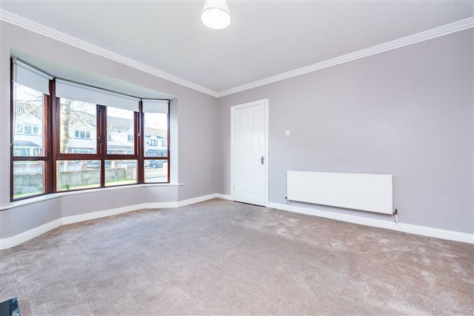 https://photos-a.propertyimages.ie/media/9/4/4/4914449/3ca093ed-dde4-4999-b4ad-2b8d6908f1a1_l.jpg