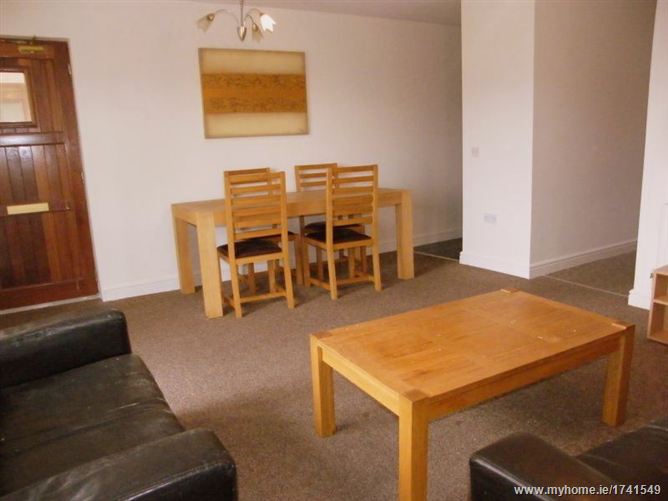 13 Seagrave Close, Finglas,  Dublin 11