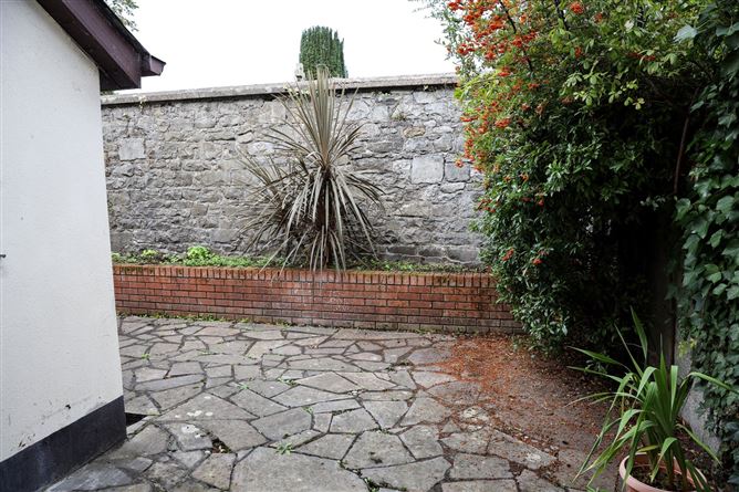 5A Nore Terrace, Off Maudlin Street, Kilkenny