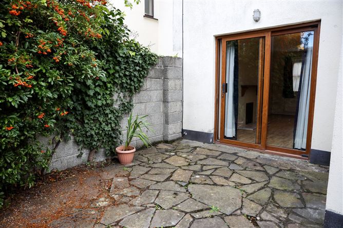 5A Nore Terrace, Off Maudlin Street, Kilkenny