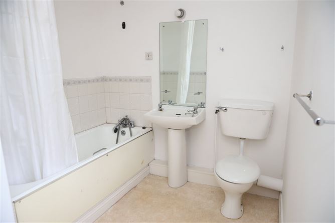 5A Nore Terrace, Off Maudlin Street, Kilkenny
