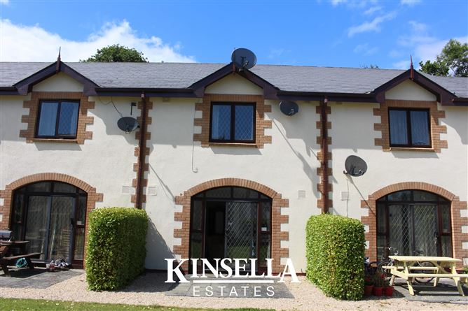 19 The Coach Houses, Forest Park, Courtown, Wexford