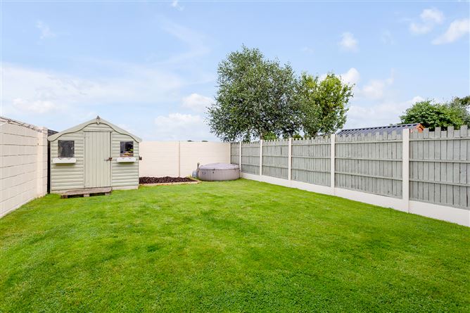 7 The Close, Annaville, Clonard, Meath