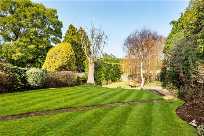 73 Waltham Terrace, Off Mount Merrion Avenue, Blackrock, Co. Dublin