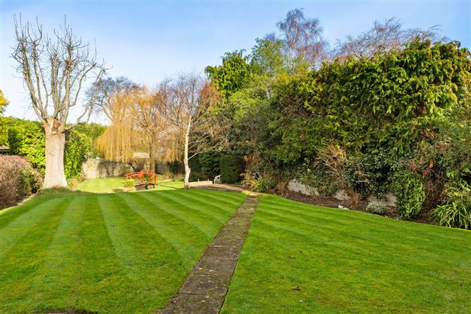 73 Waltham Terrace, Off Mount Merrion Avenue, Blackrock, Co. Dublin