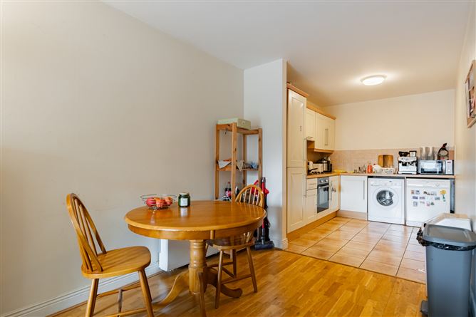 Apartment 33 Premier Square, Dublin 11, Dublin