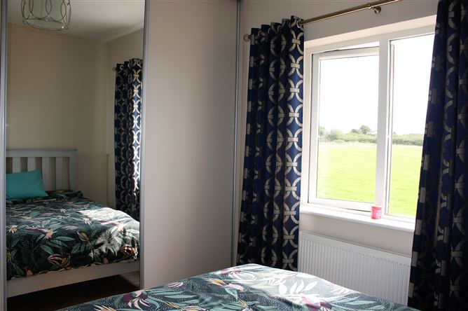 21 The Crescent Oranhill, Oranmore, Galway