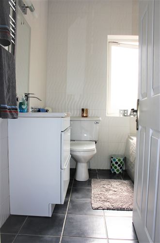 21 The Crescent Oranhill, Oranmore, Galway