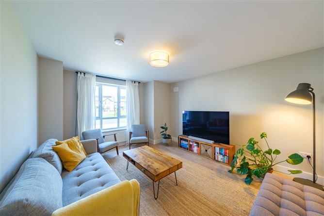 8 Cluain Adain Green, Clonmagaddan, Navan, Meath