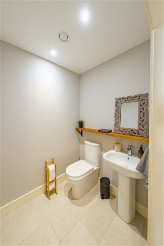 8 Cluain Adain Green, Clonmagaddan, Navan, Meath