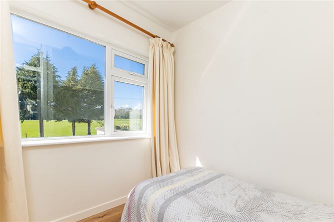 32 Woodlands, Portmarnock,   County Dublin