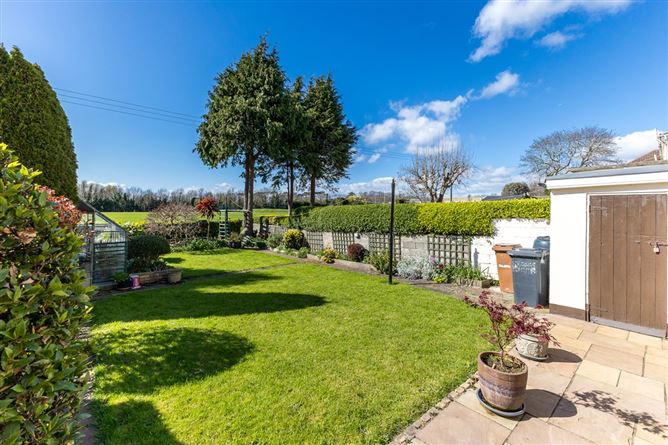 32 Woodlands, Portmarnock,   County Dublin
