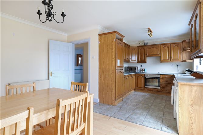 72 Whitecastle Lawns, Athy, Kildare