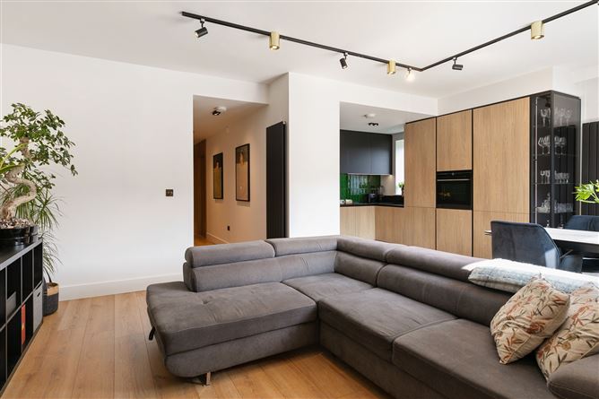 Apartment 11, Littlewood, Belarmine Avenue, Stepaside, Dublin 18