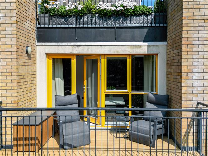 Apartment 11, Littlewood, Belarmine Avenue, Stepaside, Dublin 18