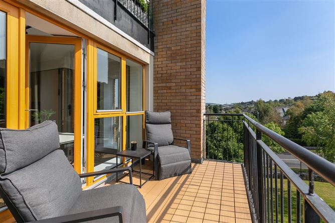 Apartment 11, Littlewood, Belarmine Avenue, Stepaside, Dublin 18
