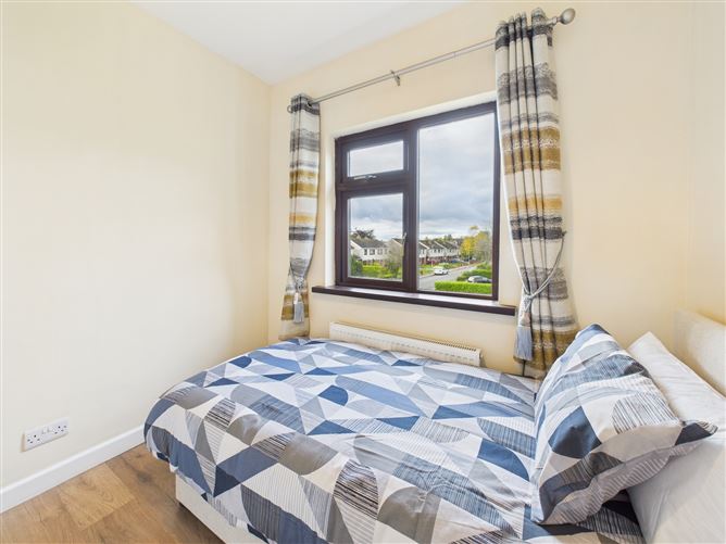 30 Valley Court, Dublin Road, Athlone, Co. Westmeath