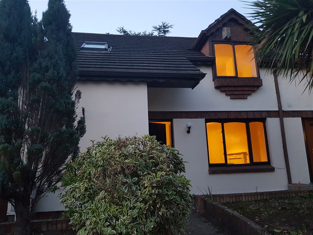 1 Laragh, Killiney, Dublin